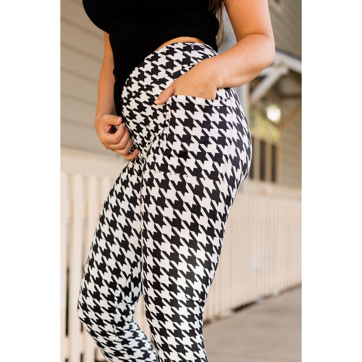 *Ready to Ship | Houndstooth Leggings  - Luxe Leggings by Julia Rose®
