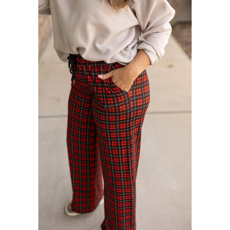 Julia Rose Noelle Plaid Pajama Pants with pockets and drawstring waist. Buttery soft plaid pajama pants for women by Julia Rose