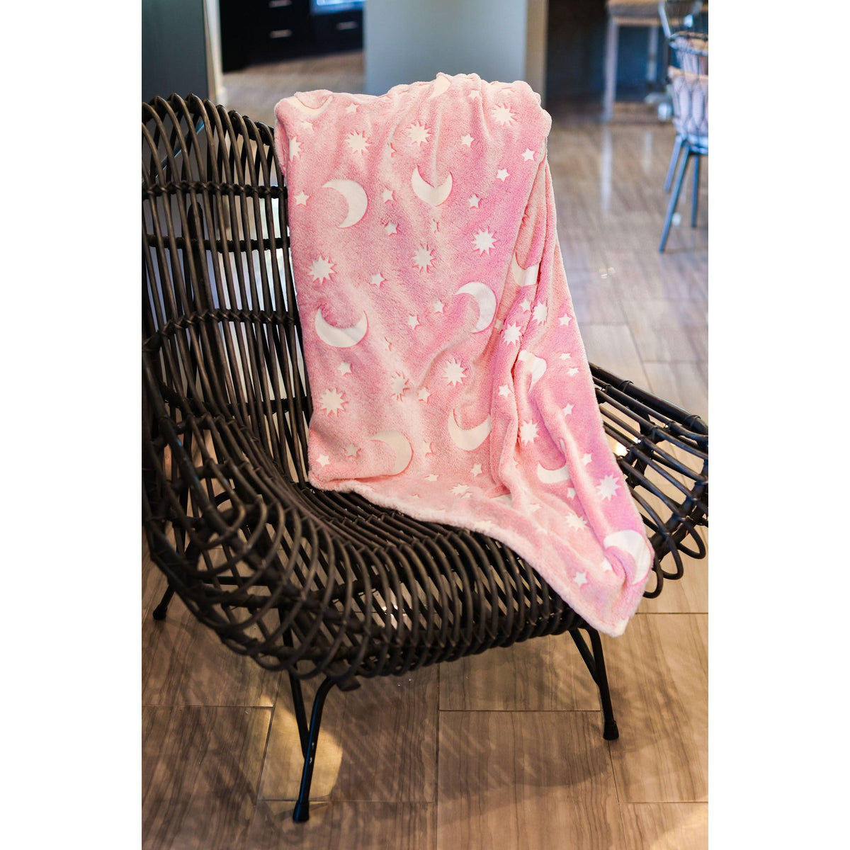 Ready to Ship | Pink Glow in the Dark Plush Flannel Blanket
