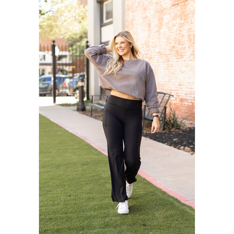 The Madison - Black Straight Leg Leggings with Pockets