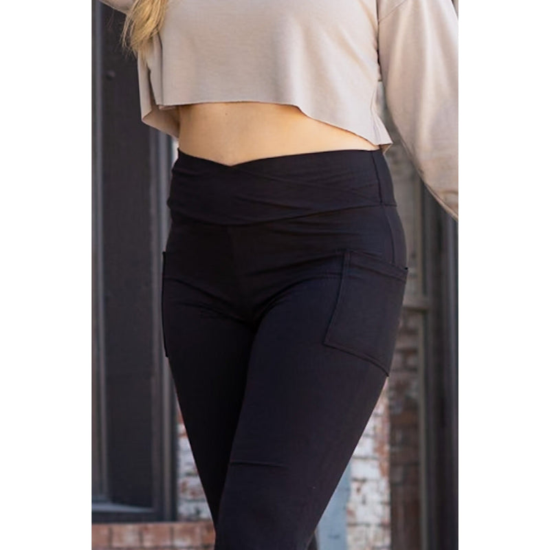 The Liz - Crossover 30"  Bootcut Leggings with Pockets Round 2