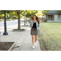 Buttery soft leopard print jogger skirt for women by Julia Rose. Julia Rose Liana Leopard 2.0 Jogger Skirt with pockets and waistband.