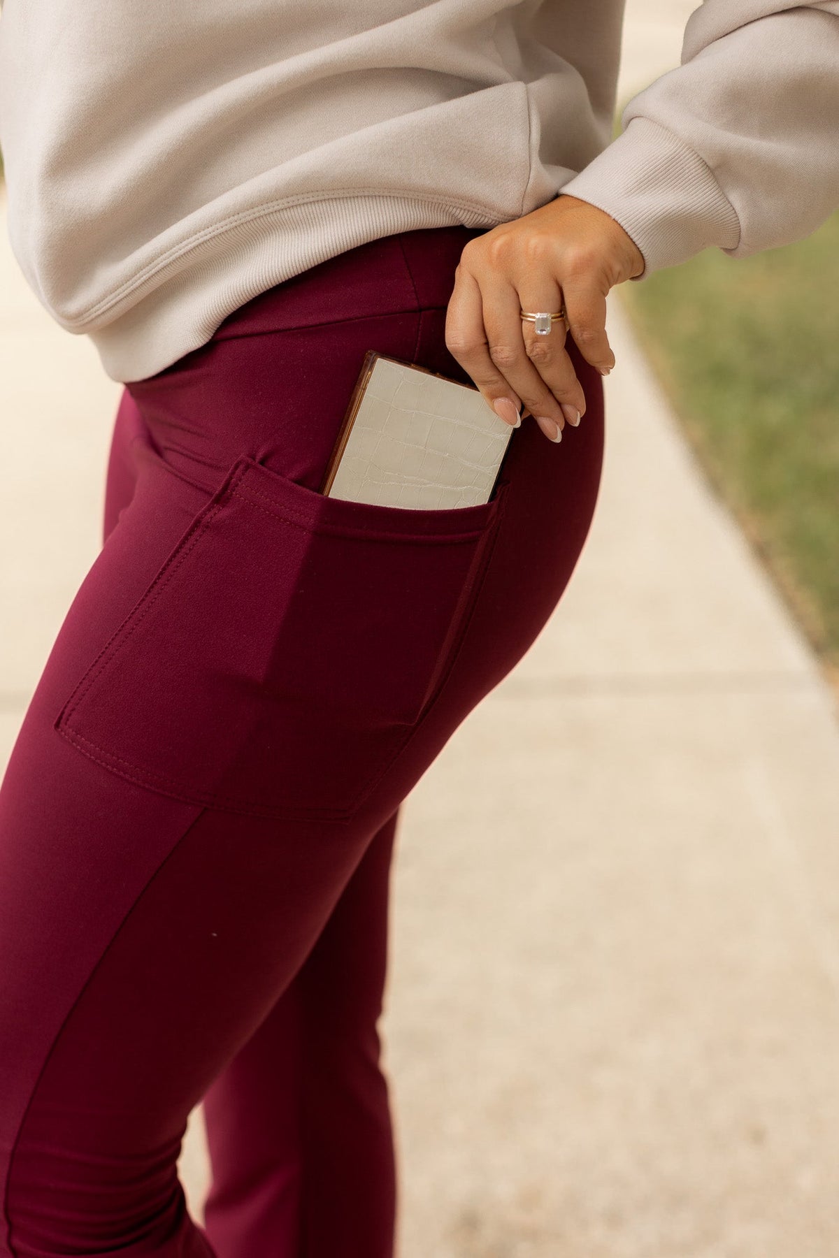 The Maeve - 30"  MAROON Bootcut Leggings with Pockets*