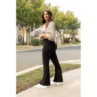 The Liz - Crossover 30"  Bootcut Leggings with Pockets