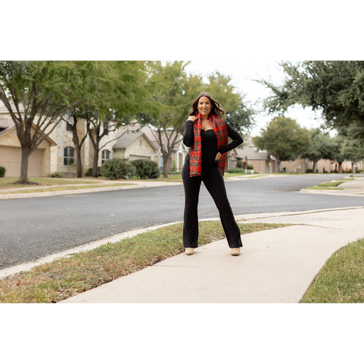 The Vanessa - 30” - Black Bootcut Leggings R3