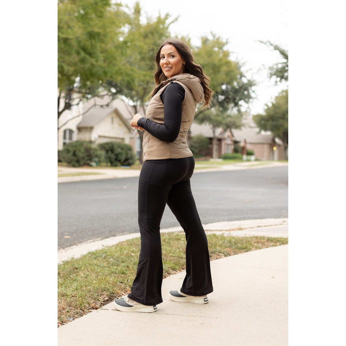 The Vanessa - 30” - Black Bootcut Leggings R3