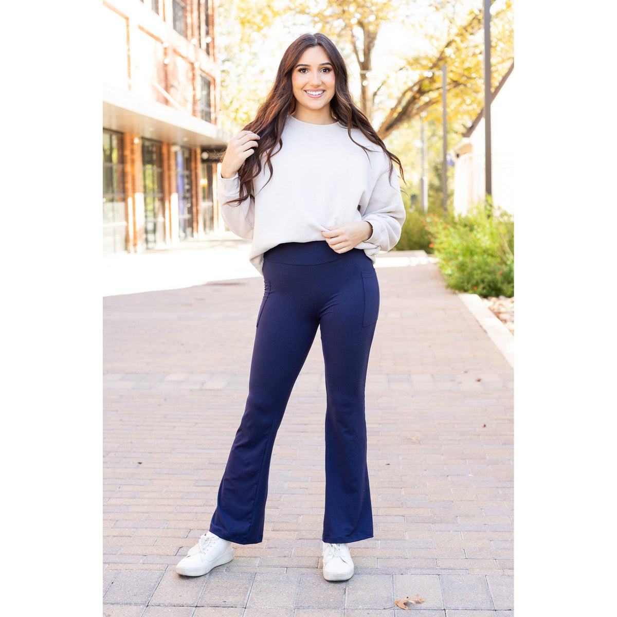 The Mila - 30"  NAVY Bootcut Leggings with Pockets*