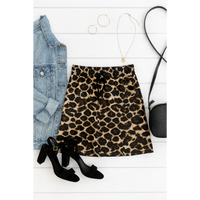 Buttery soft leopard print jogger skirt for women by Julia Rose. Julia Rose Liana Leopard 2.0 Jogger Skirt with pockets and waistband.