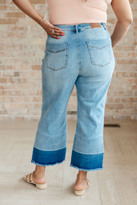 Olivia High Rise Wide Leg Crop Jeans in Medium Wash