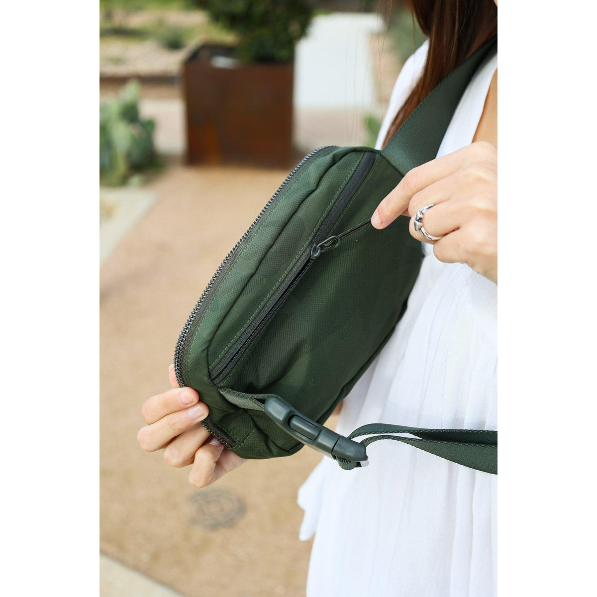 Ready to Ship | The Veronica Sling Bag*