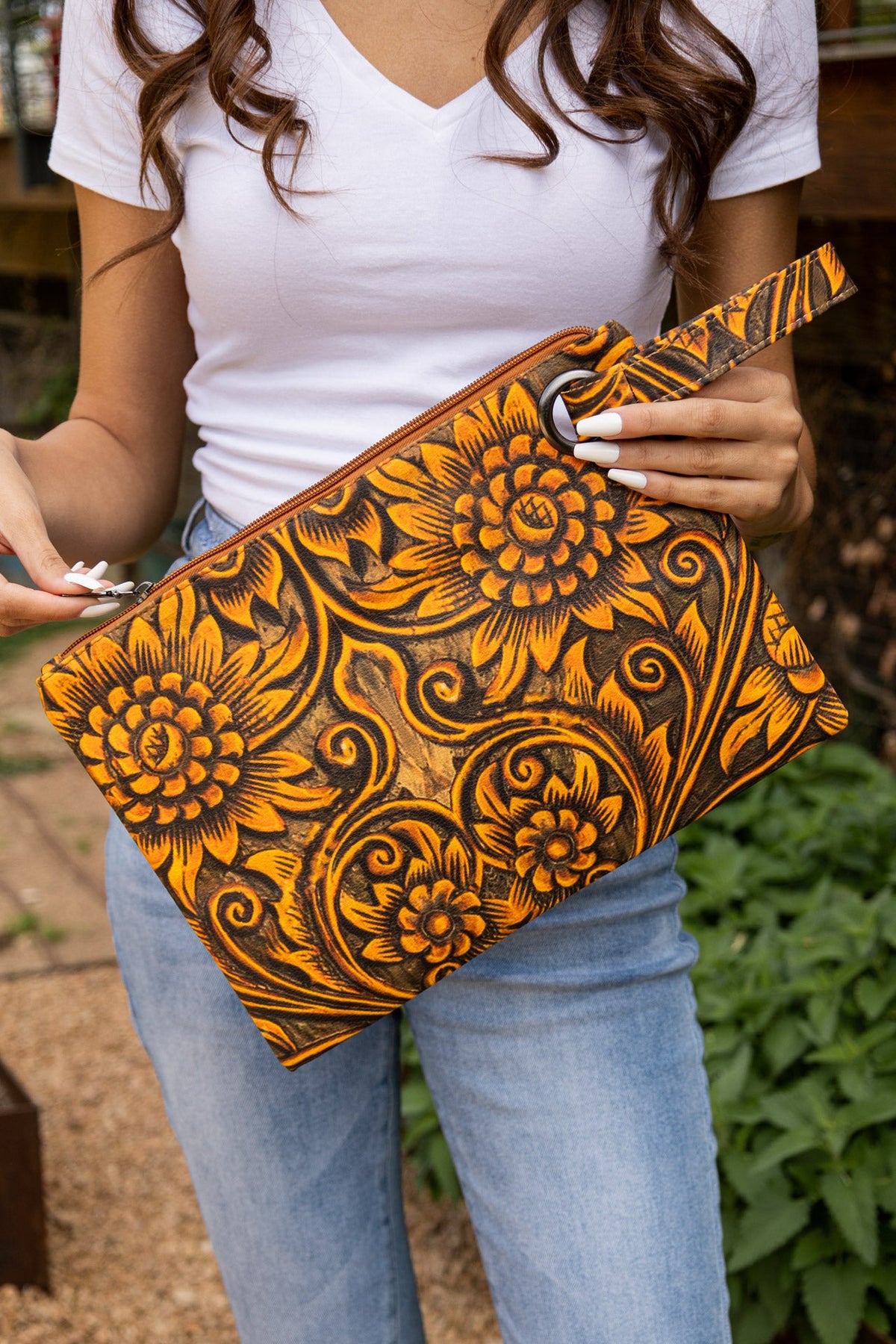 Ready to Ship | The Nikki - Oversized Clutch Handbag